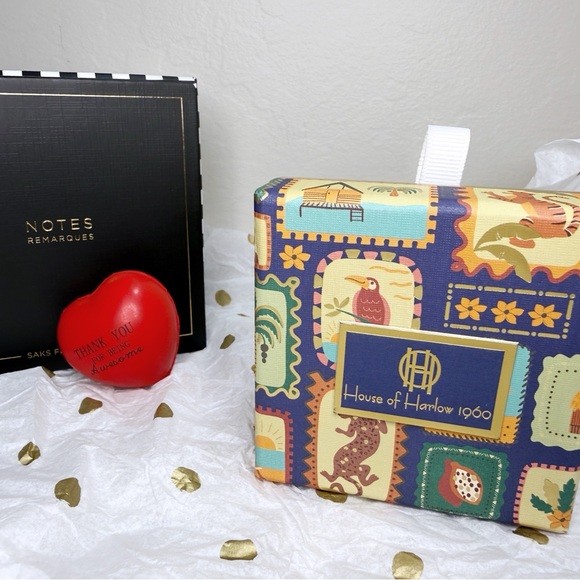 Gift set: Saks 5th Avenue Notepads and Pen + House of Harlow Tiger Eye Earrings - Picture 8 of 9